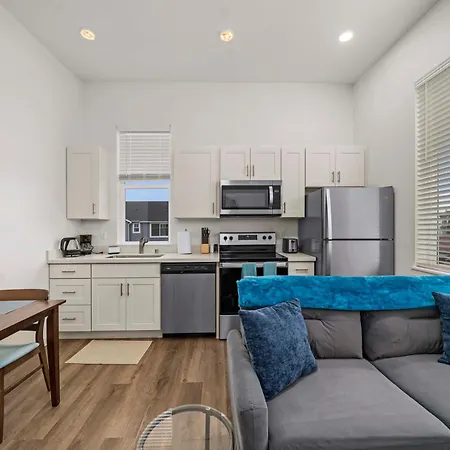 Urban Living: Stylish Apts In The Heart Of Tacoma Exterior photo