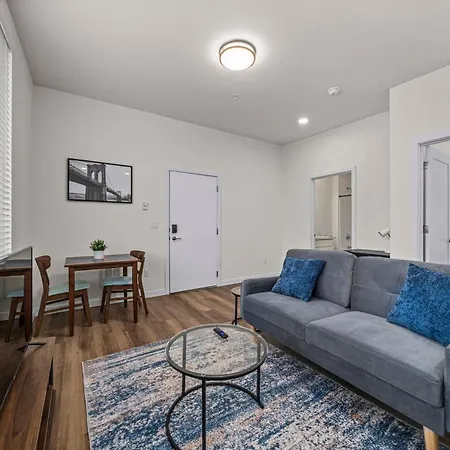 Urban Living: Stylish Apts In The Heart Of Tacoma Exterior photo