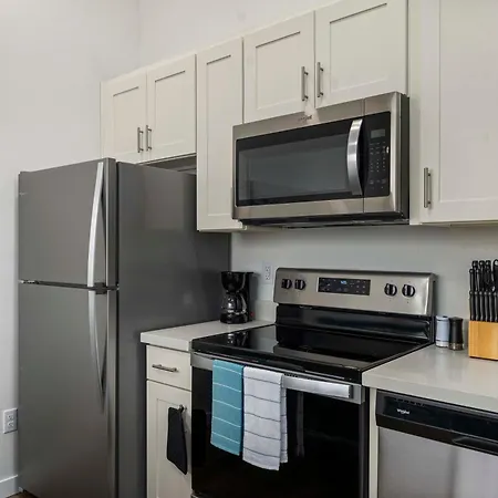 Urban Living: Stylish Apts In The Heart Of Tacoma Exterior photo