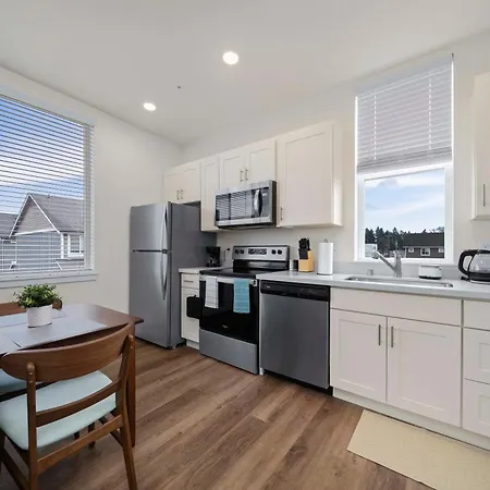 Urban Living: Stylish Apts In The Heart Of Tacoma Exterior photo