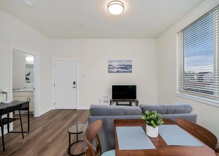 Urban Living: Stylish Apts In The Heart Of Tacoma