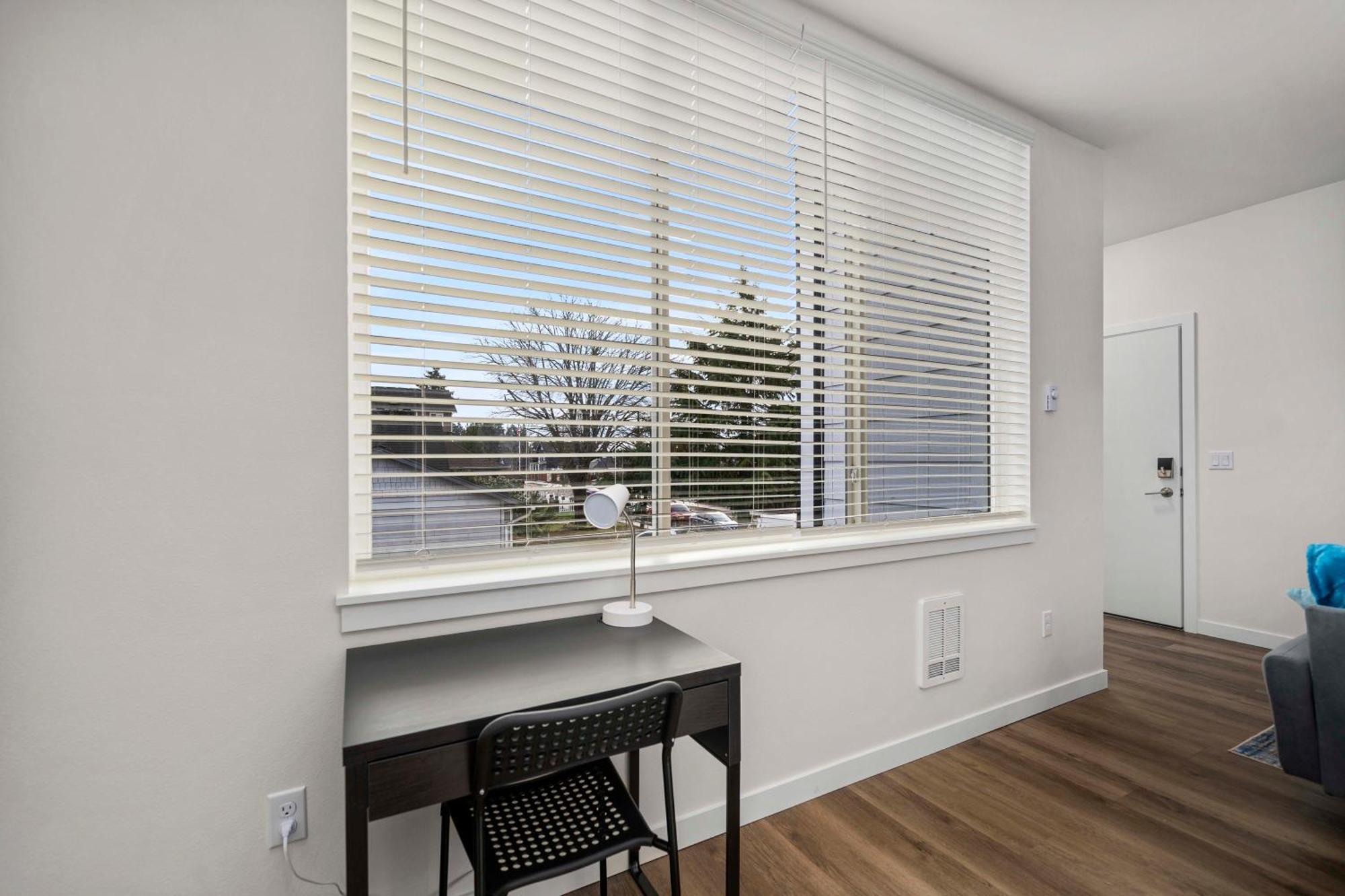 Urban Living: Stylish Apts In The Heart Of